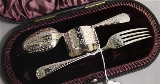 A cased late Victorian silver christening trio, John Round & Son Ltd, Sheffield, 1894.